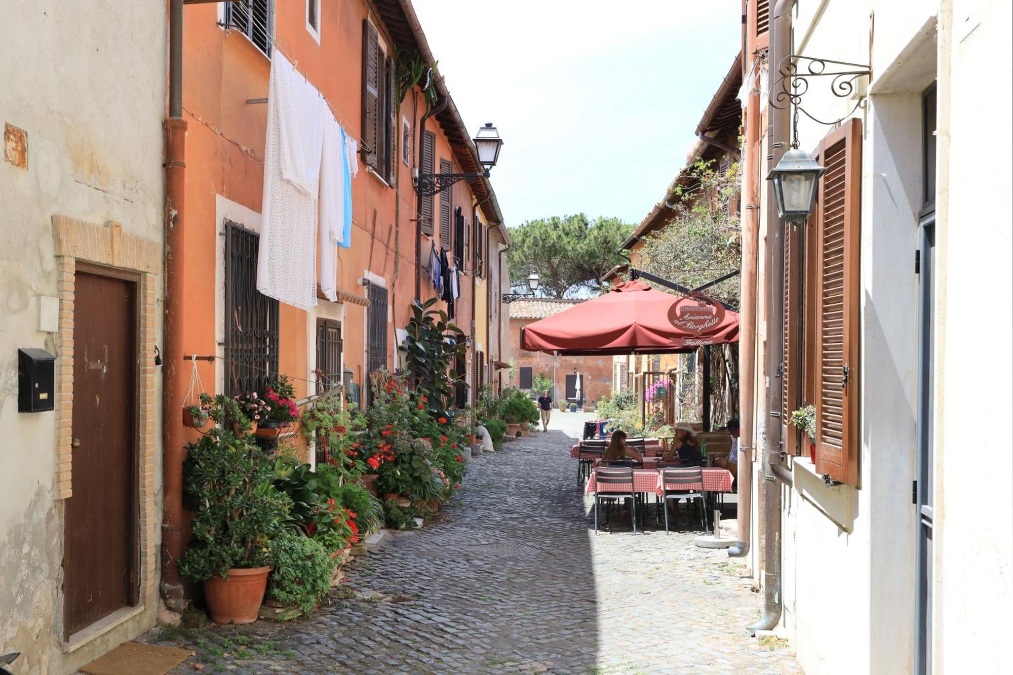 Casa Dalu A Roma Nel Cuore Di Ostia Antica Exteriör bild